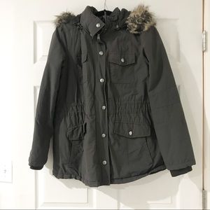 APT 9 Faux fur hood winter coat in olive